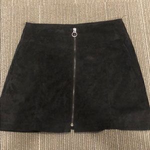 she + sky zip up skirt!